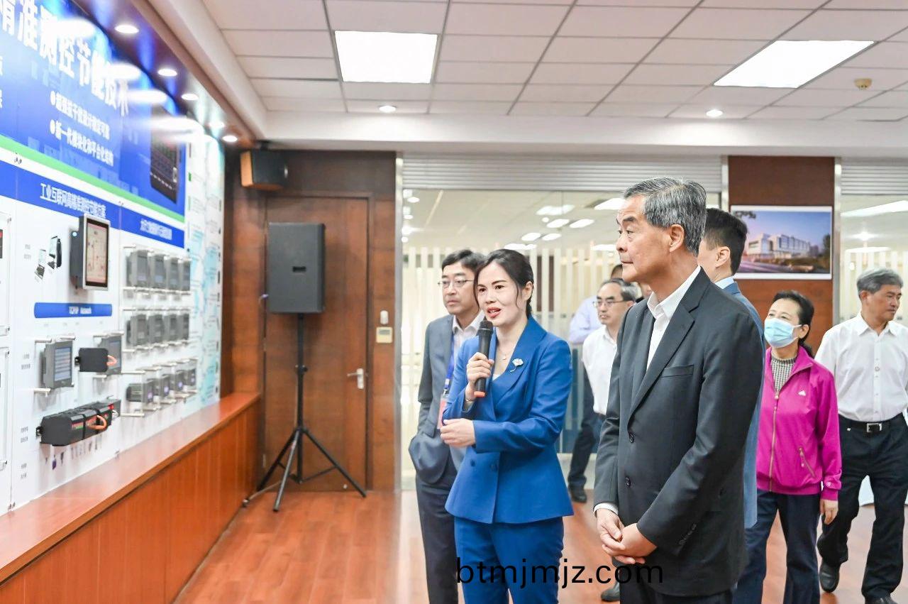 D:\Documents\Desktop\百度圖片(pian)_20231027142020.jpg D:\Documents\Desktop\百度(xin)圖(tu)片_20231027142020.jpg